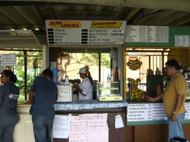  2006:11:22 12:13:15   029 Food Court at UFPA 4 (Tapioca Stand).jpg